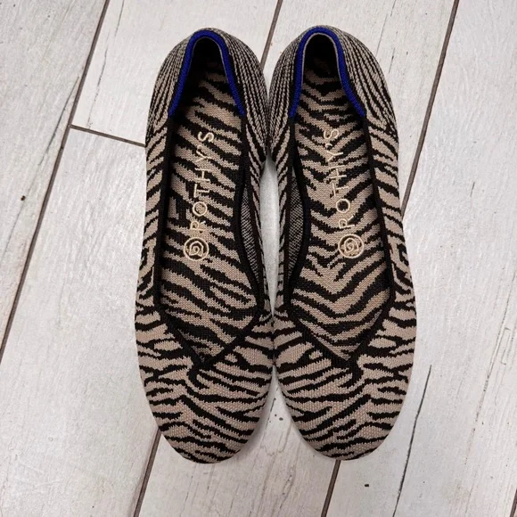 Rothy’s The Flat Round Toe Shoes Women’s Size 7.5 Zebra Print Slip On - Picture 2 of 6